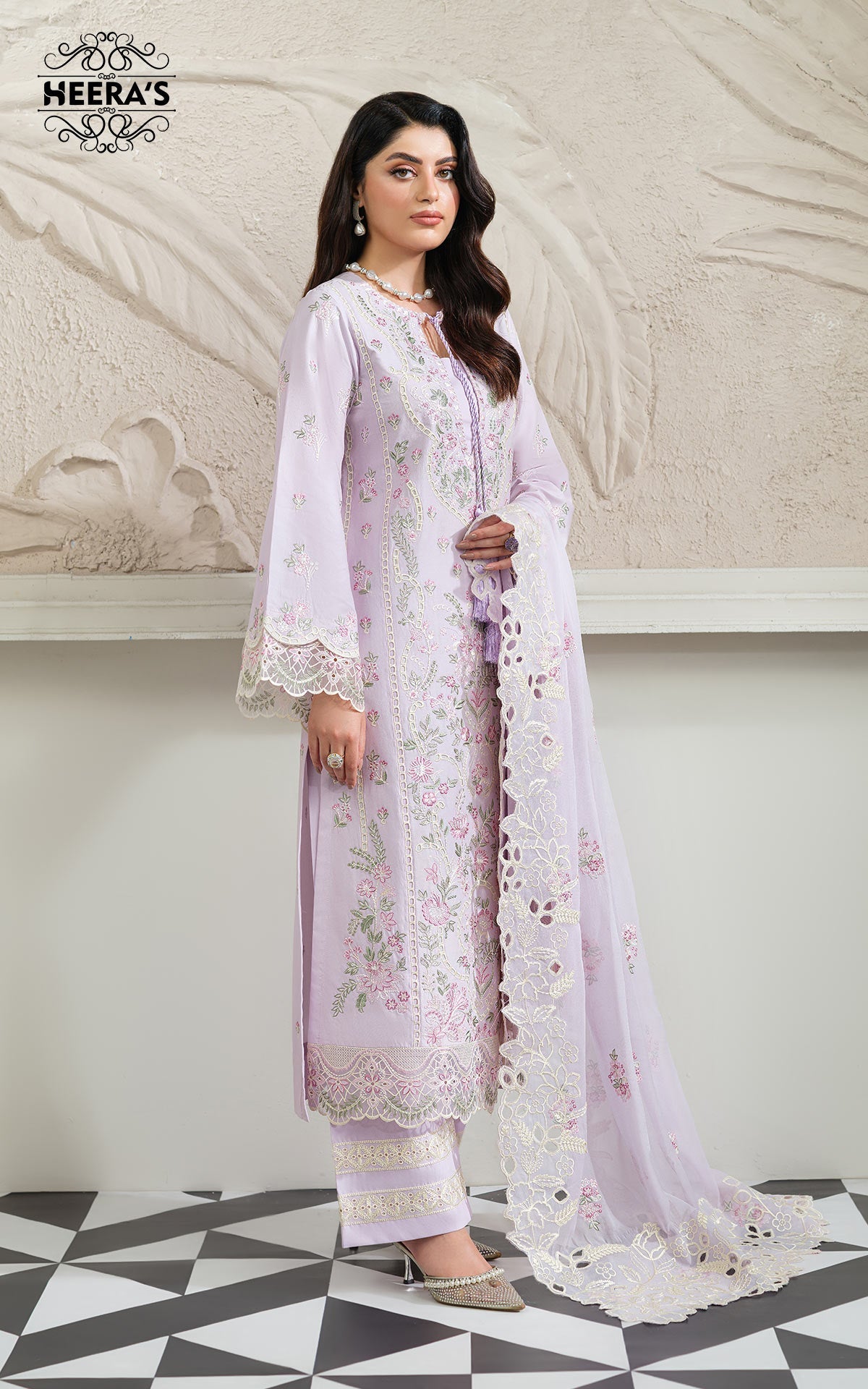 Lilac Diviné Eid