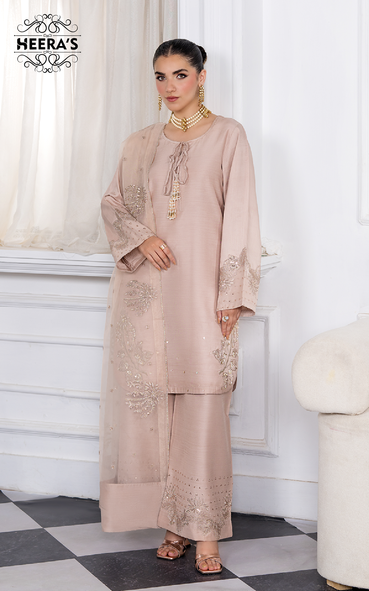 Ivory Aura Eid