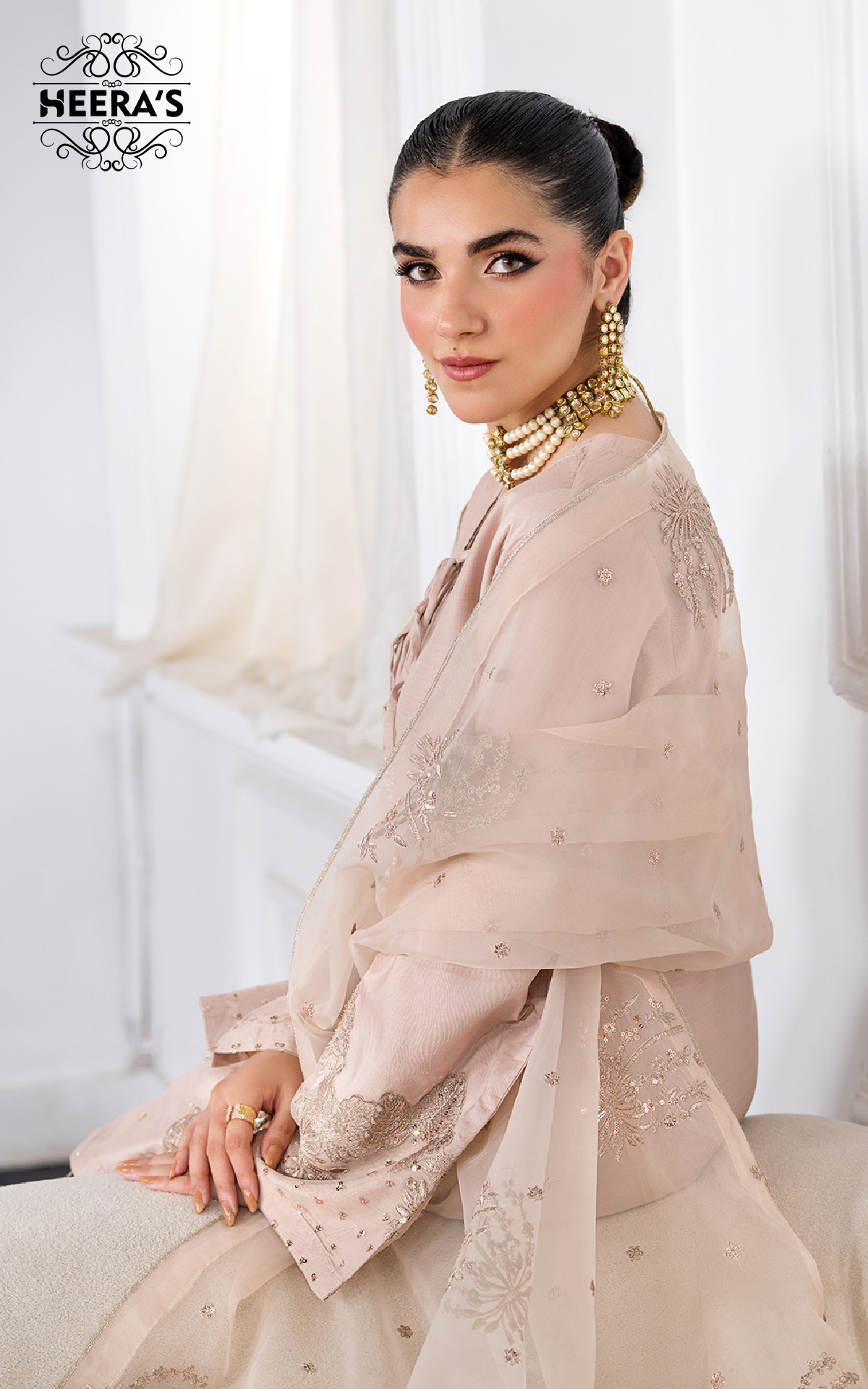 Ivory Aura Eid